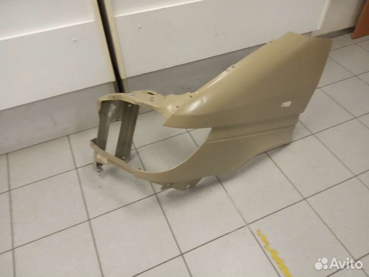 Крыло переднее левое Мерседес Спринтер 901- 904