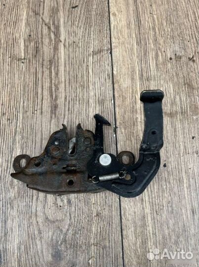 Замок капота Infiniti Fx35 S50