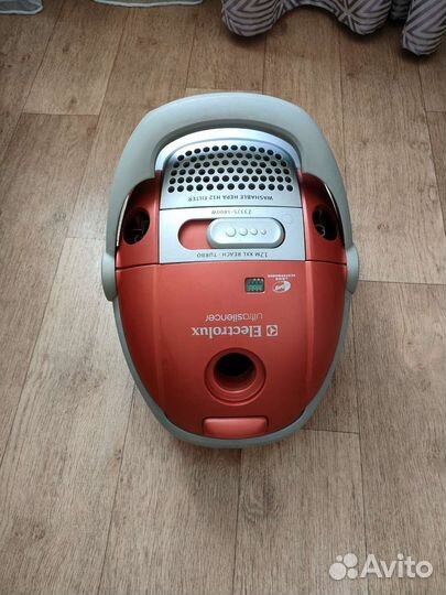 Пылесос Electrolux на запчасти
