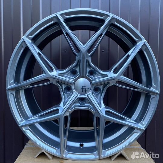 Диски новые 19 дюймов 5/114,3