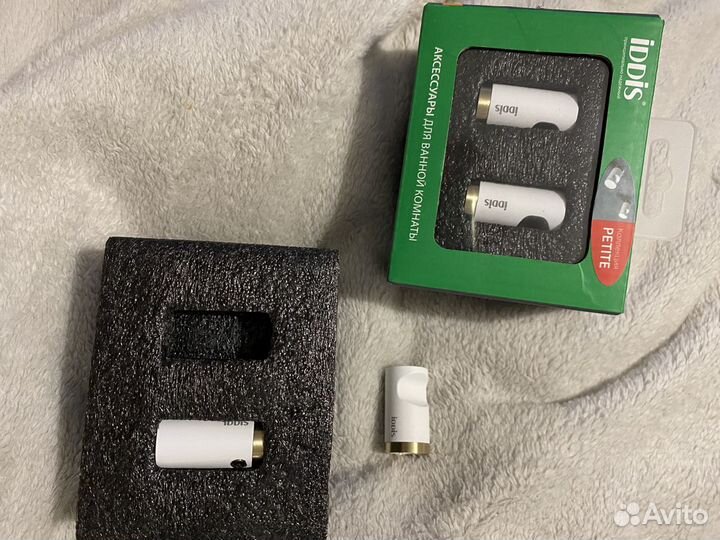 Крючки для полотенец для ванной