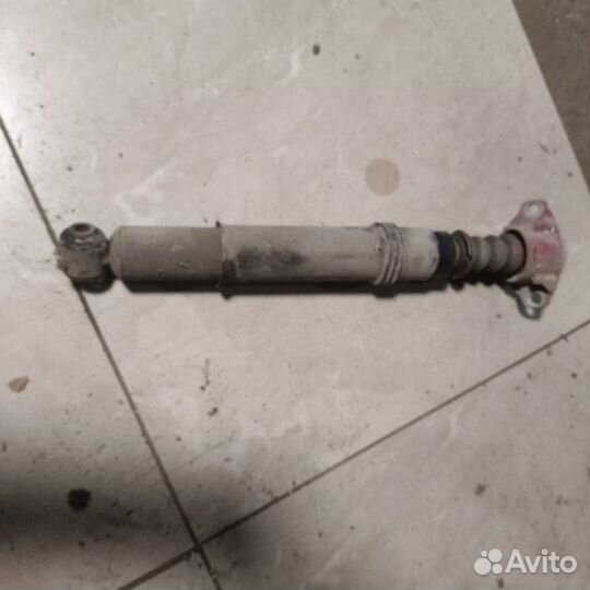 Амортизатор задний Citroen C4 купе 1.6 TU5JP4 2008