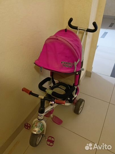 Трехколесный велосипед