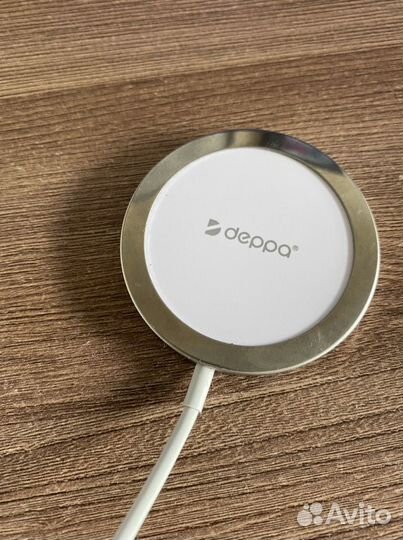 Беспроводная зарядка для iPhone MagSafe 15w