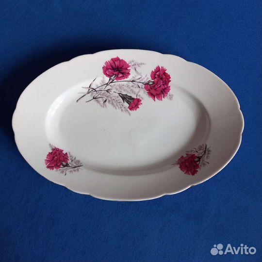 Блюдо большое овальное