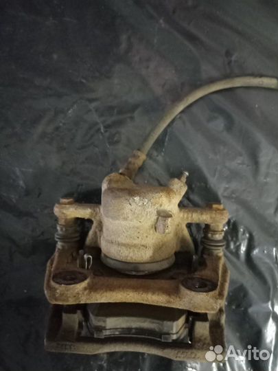 Суппорт тормозной передний правый Vaz Largus R90