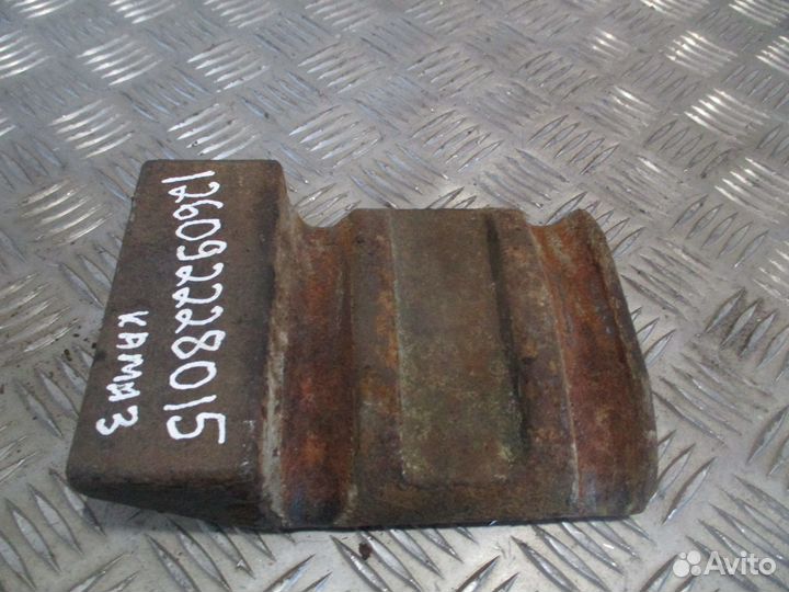 Проставка стремянки задняя KAMAZ 65206291241845