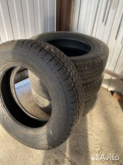 Продаю шины на газель - зимние (шипованные)