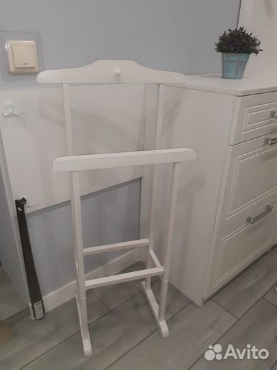 Плечики-вешалка для одежды напольные