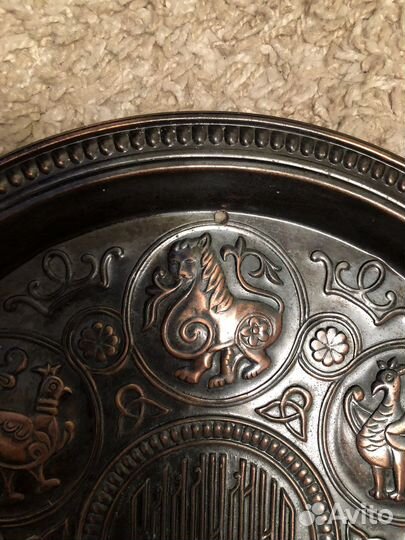 Медная тарелка на стену