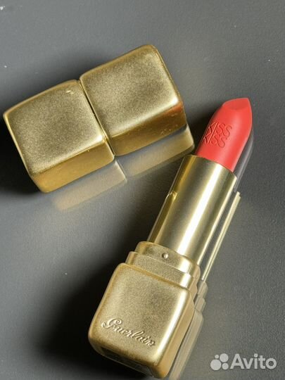Бальзам-помада dior 808,guerlain kiss m349