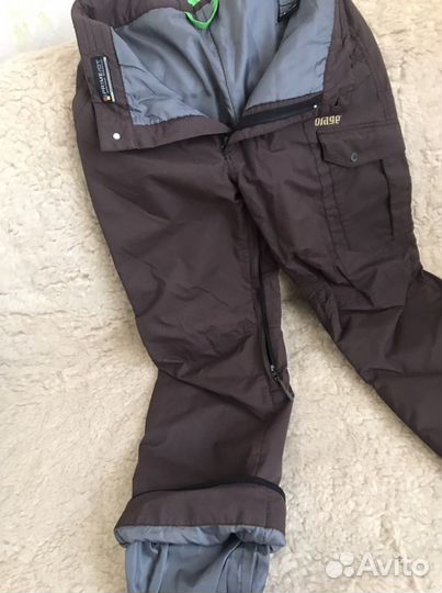 Сноубордический костюм мужской