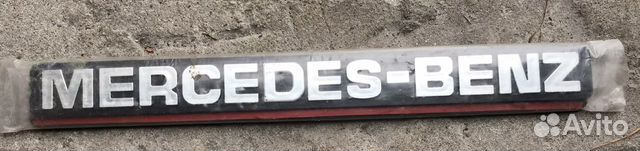 Шильдик Metcedes-Benz