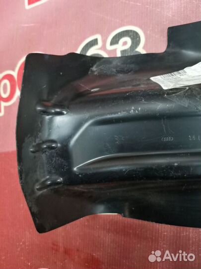 Панель пола Audi Q5