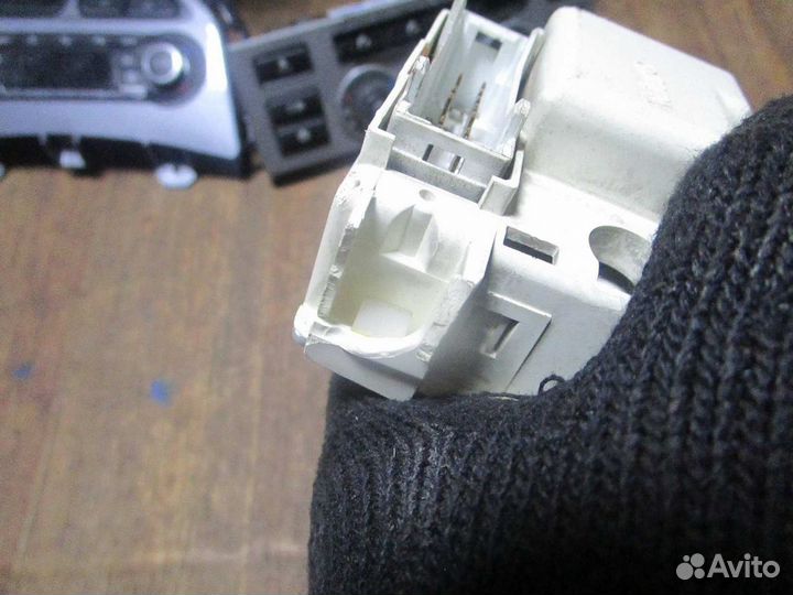 Блок управления отопителем Renault Megane