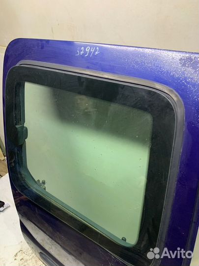 Стекло двери Renault Kangoo 1 KC E7J 2001