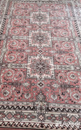 Ковер 2 х 3 м. натуральный чешский