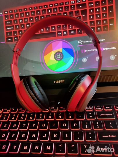 Беспроводные накладные наушники