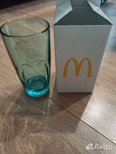 Стеклянные бокал