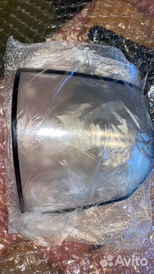 Стекло заднего фонаря Range Rover Vogue L322