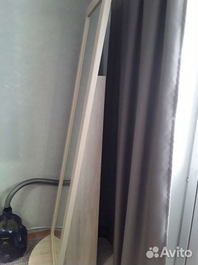 Зеркало напольное