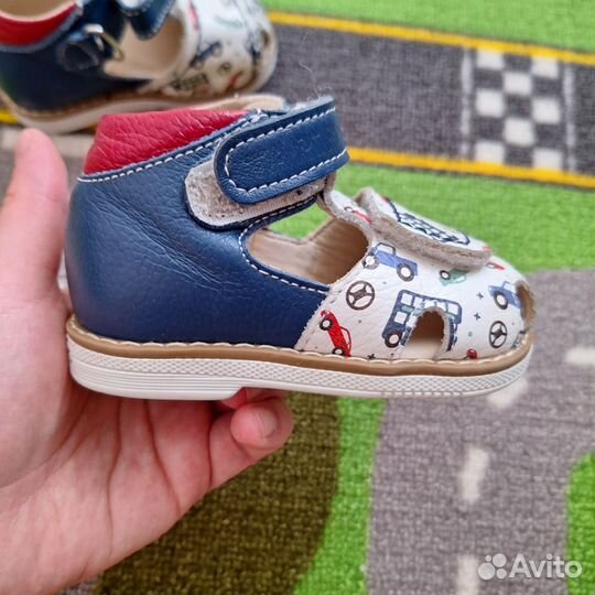 Сандалии детские для мальчиков 19 размер