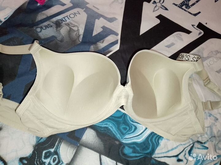 Бюстгальтер victorias secret