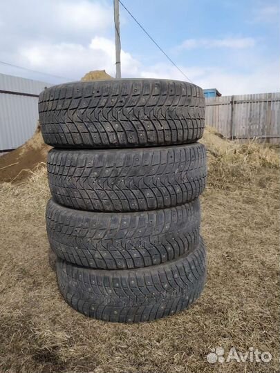 Michelin X-Ice North 3 205/60 R16 96T