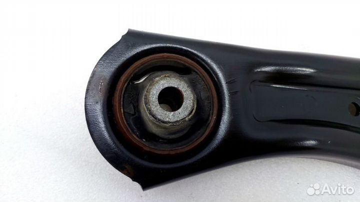 Рычаг передний правый Skoda Yeti 5L cdab 2017