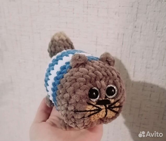 Коты колобки, вязаные игрушки