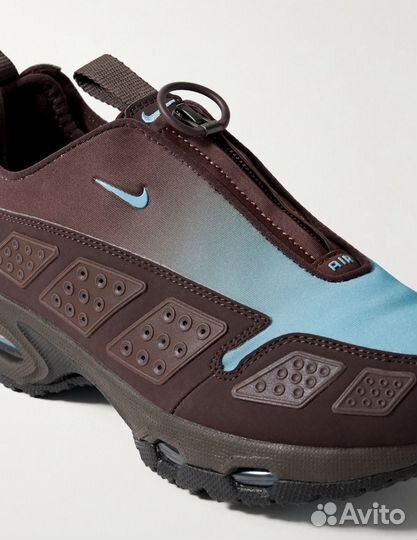 Кроссовки Nike