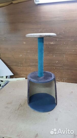 Когтеточка с домиком и лежанки