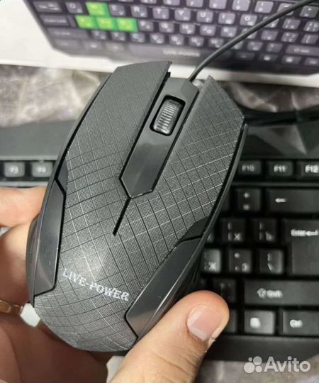 Набор клавиатура и мышь