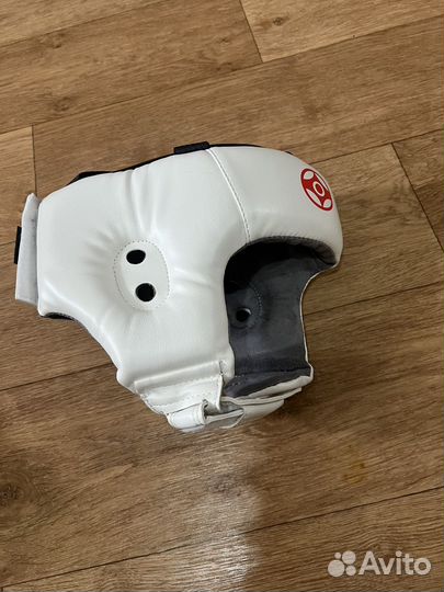 Шлем защитный карате