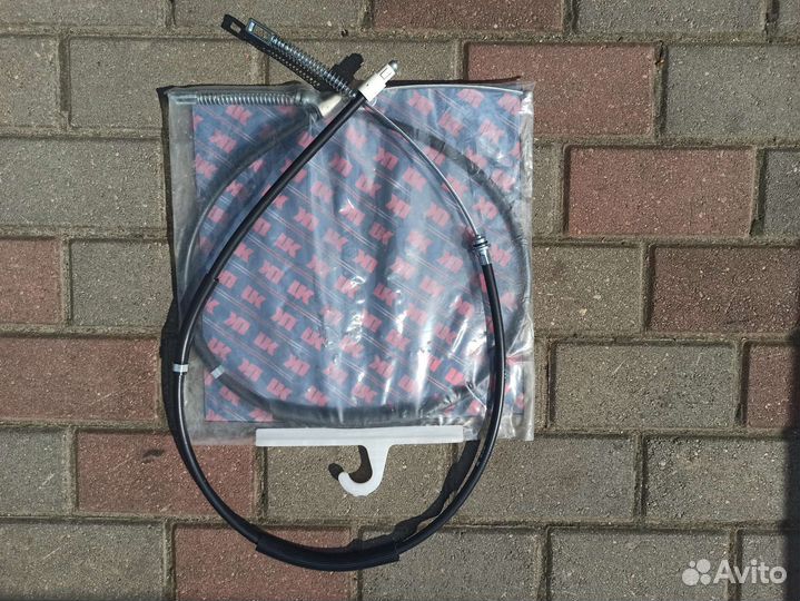 Троса стояночного тормоза Спринтер/Крафтер