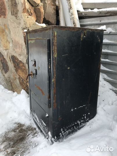 Сейф б/у