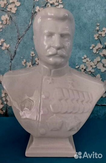 Бюст Сталина фарфор