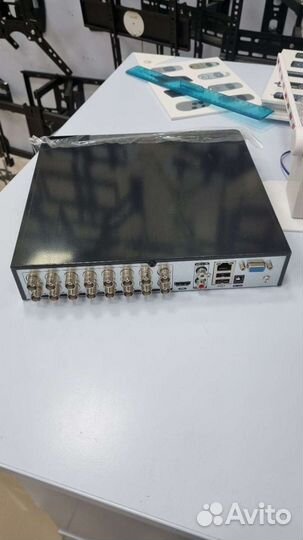 Гибридный 16-и канальный видеорегистратор