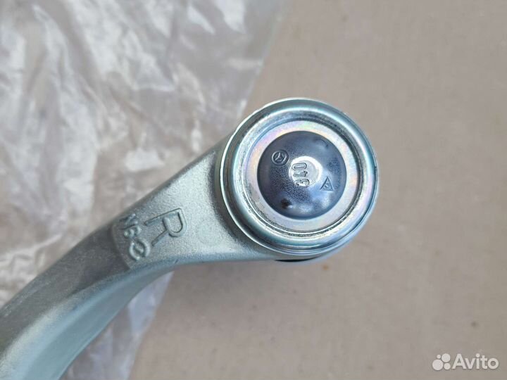 Рулевой наконечник Mercedes E Class W212 4Matic