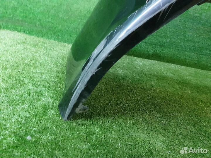 Бампер передний Toyota Camry