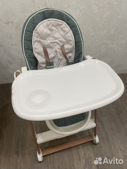 Стульчик для кормления happy baby berny v2