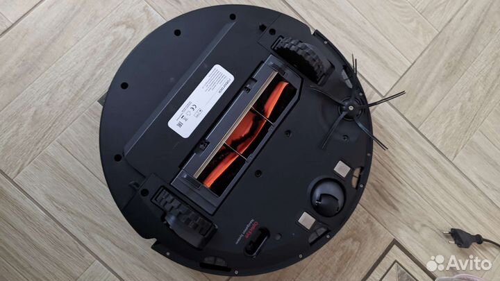 Моющий робот пылесос Xiaomi Roborock E4