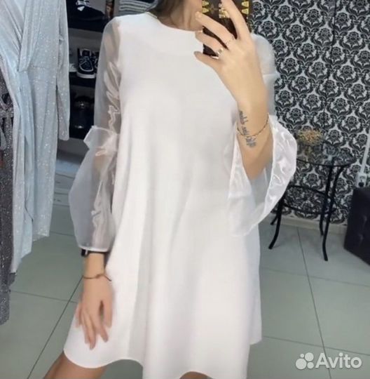 Платье белое