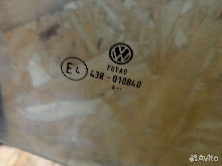 Стекло дверей Volkswagen Polo 5 2012 год