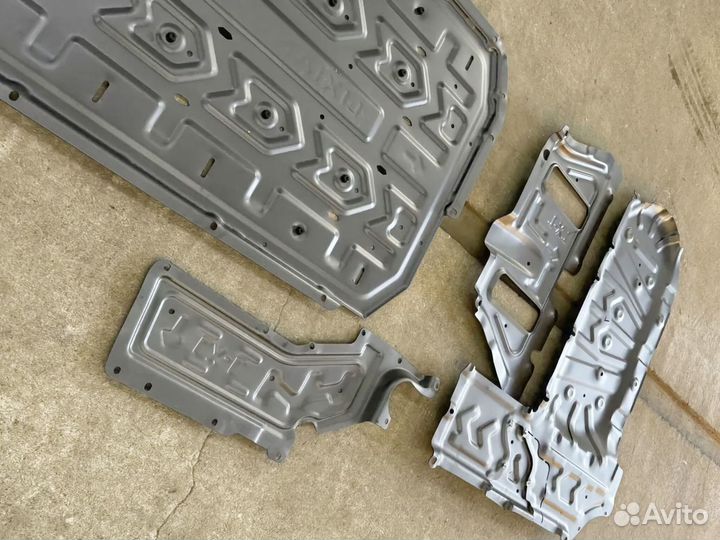 Защита днища LiXiang L9 3,5мм