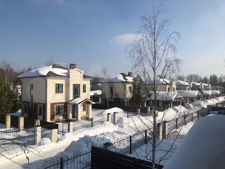 Дом 130 м² на участке 8 сот.