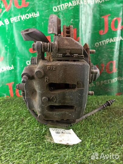 Ступица передняя правая Nissan Homy KEE24 VG30E