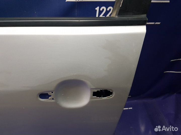 Дверь передняя левая Hyundai Elantra