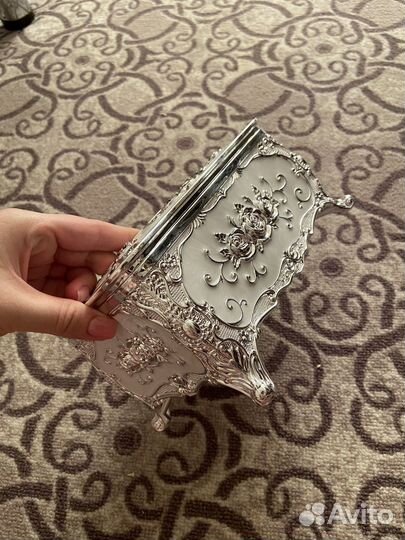 Салфетница новая