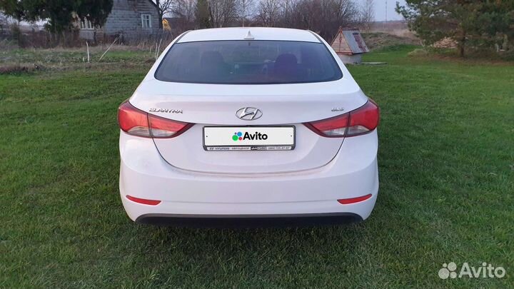 Hyundai Elantra, 2014